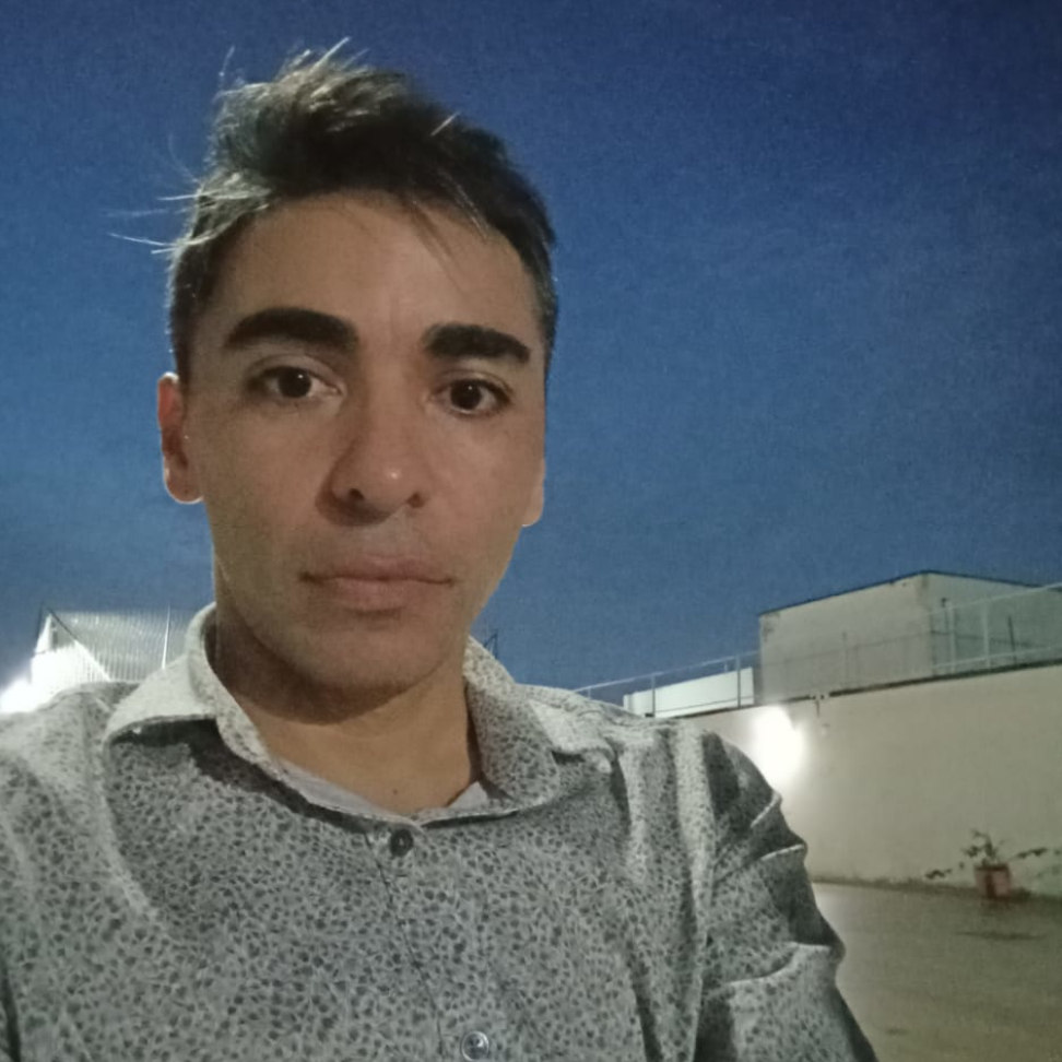 Daniel Aragón - Ilustrador y dibujante de comics